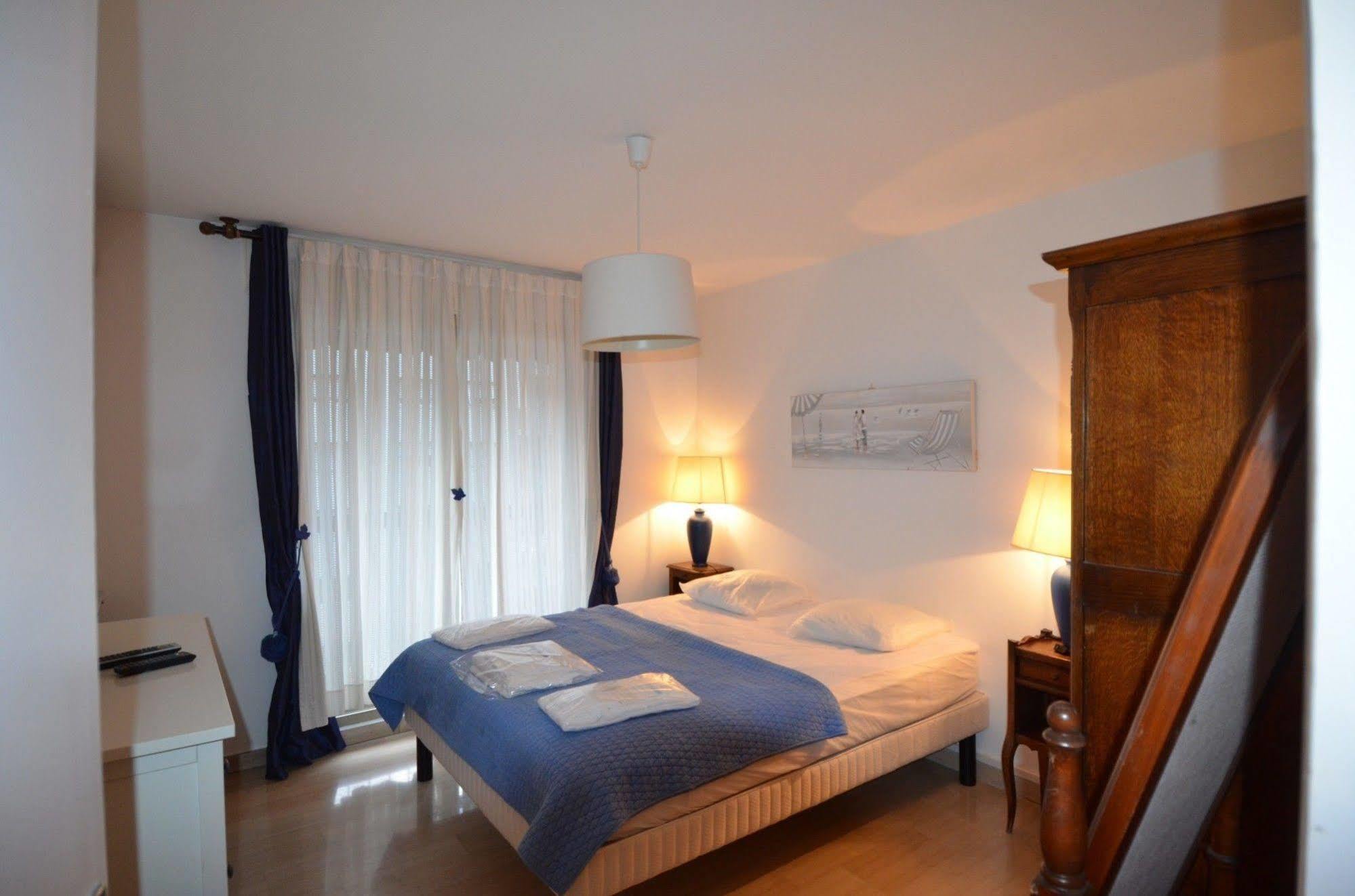 Appartement 6 Personnes Avec Terrasse Le Port Nizza Kültér fotó