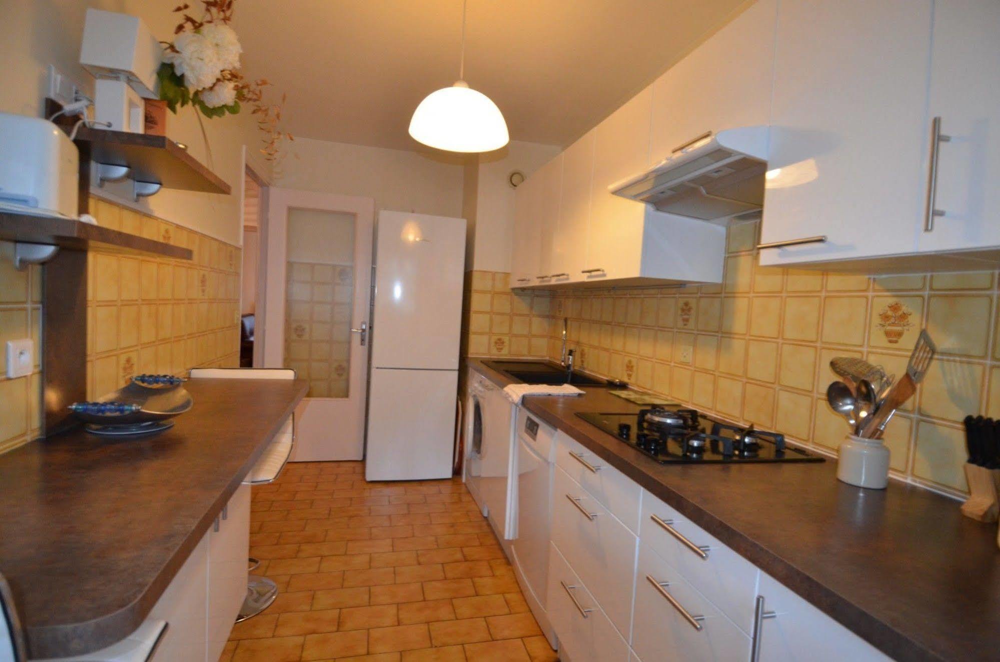 Appartement 6 Personnes Avec Terrasse Le Port Nizza Kültér fotó